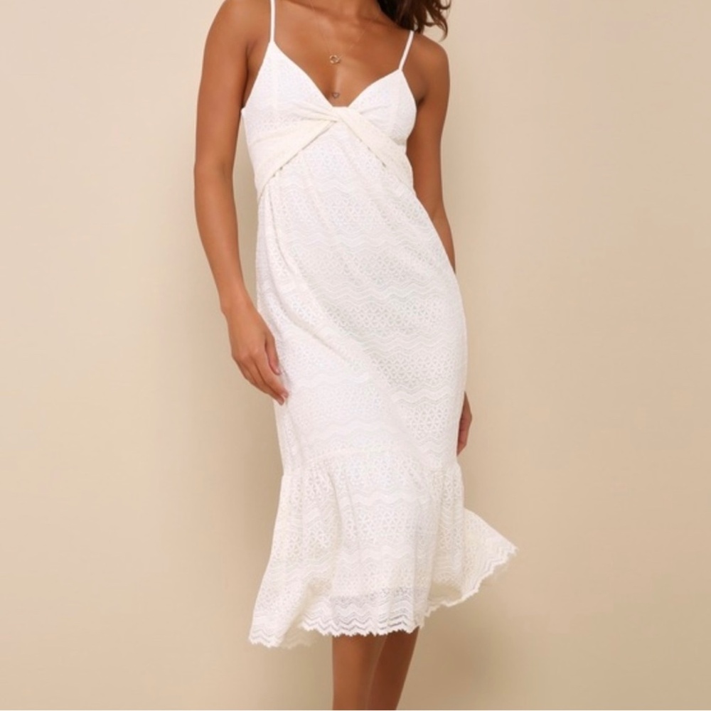 Lulus Soft Sunshine Ivory Lace Twist-front Sleevelesss Midi Dress White - Size M